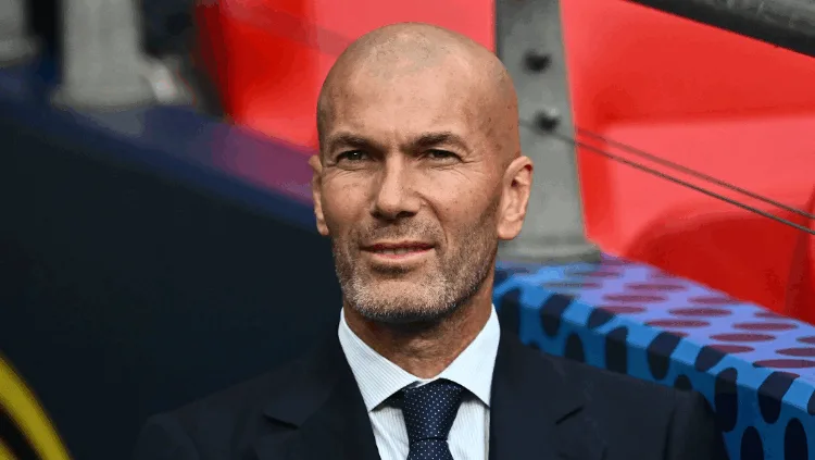Zinédine Zidane says managing Les Bleus is still his “dream”
