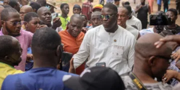 Malian democracy is under threat of autocratization, after Assimi Goita banned political parties and abducted opposition leaders.