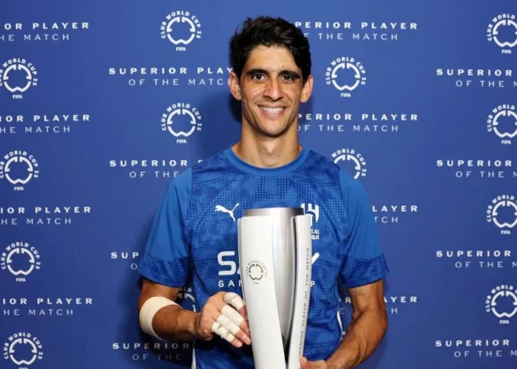 Yassine Bounou’s performance during the game earned him the Superior Player of the Match award.