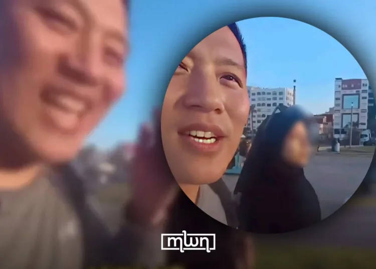 A Korean vlogger’s recording of a hijab-wearing 16-year-old Moroccan girl in Casablanca has erupted into a firestorm of debate across social media platforms.