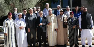 Mosque in Netherlands Suspends Imam After Jerusalem Visit, Meeting with Israel President