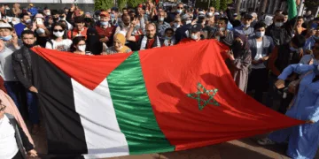 Thousands of voices rose this Sunday in the streets of Rabat, where a massive demonstration took place to express solidarity with Palestinians in Gaza and to denounce Israel’s genocide campaign. 