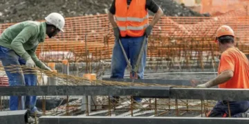 Morocco Ranks Near Bottom in Global Work-Life Balance Index