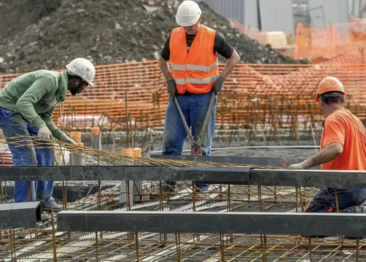 Morocco Ranks Near Bottom in Global Work-Life Balance Index