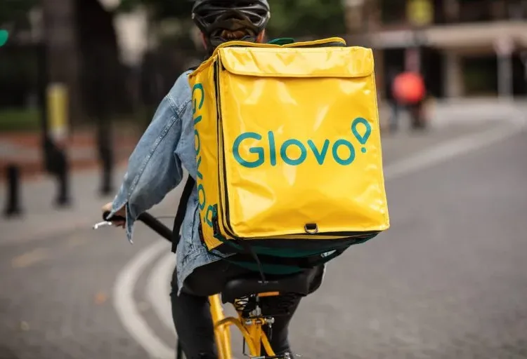 Moroccan Glovo Riders Rally Against Divided Sahara Map, Unfair Work Conditions