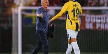 Mourinho wants En-nesyri to stay at Fenerbahçe