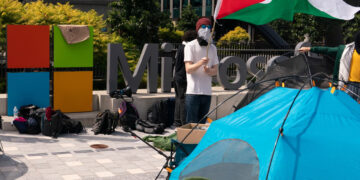 A group of Microsoft employees has occupied the company’s headquarters to protest the tech giant’s business ties with the Israeli military.