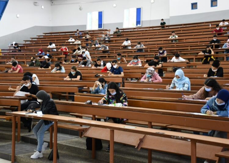 Minister of Higher Education Azzedine El Midaoui has introduced a sweeping reform to Morocco’s master’s degree admission process.