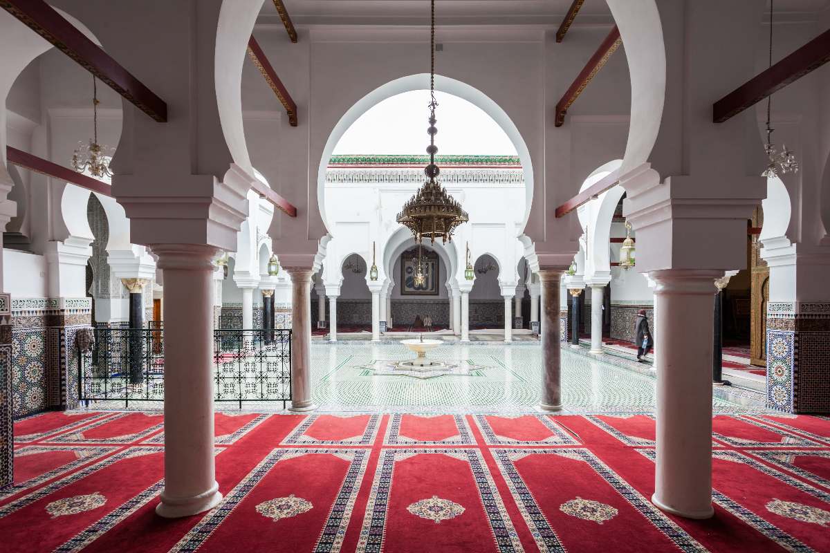 Data Shows 35.8% of Moroccans Identify as Non-Religious