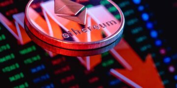 Ethereum Revenue Drops by 44% in August, Even as ETH Hits $4,957 Record Price
