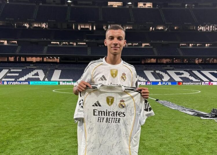 Abderrahim Ouhida traveled to Madrid last week, watched Real Madrid play Marseille, met the players, received autographs, and toured the club’s facilities.