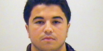 Moroccan police have arrested Younes “El Magico” El Ballouti, the youngest brother of notorious drug baron Othman El Ballouti, in Tangier, leading to his transfer to Casablanca, where he is now incarcerated.