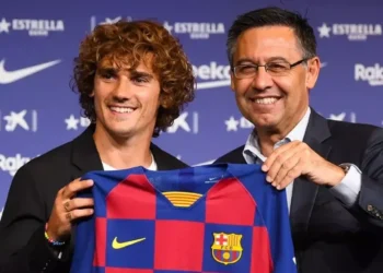 Former Barcelona president Josep Maria Bartomeu is under fresh investigation after a Spanish judge ordered Antoine Griezmann’s transfer to be included in the ongoing corruption case against him.