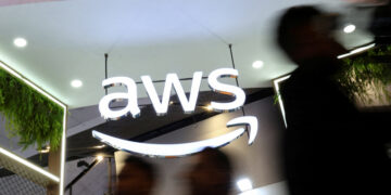 Global AWS Outage: Fortnite, Snapchat, and Coinbase Among Services Disrupted