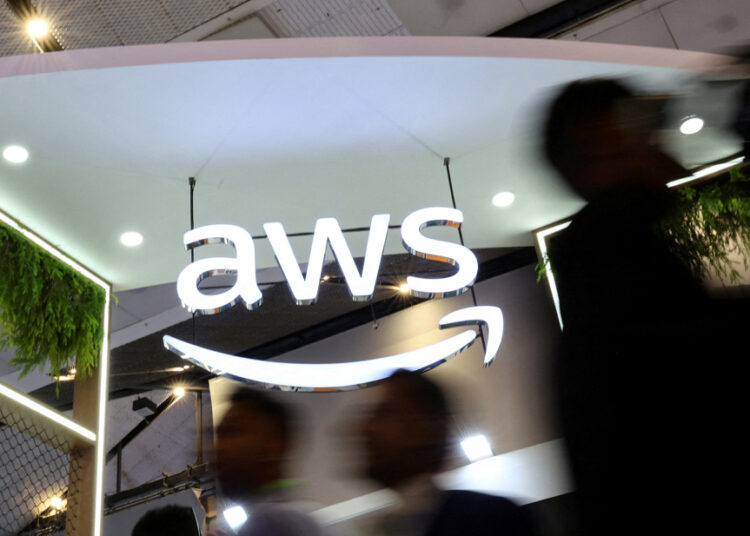 Global AWS Outage: Fortnite, Snapchat, and Coinbase Among Services Disrupted