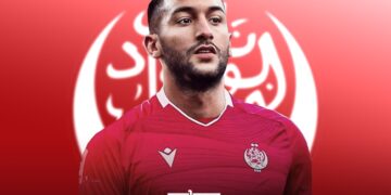 Moroccan international Hakim Ziyech is set to sign with Wydad Casablanca on a free transfer, according to transfer expert Fabrizio Romano. 