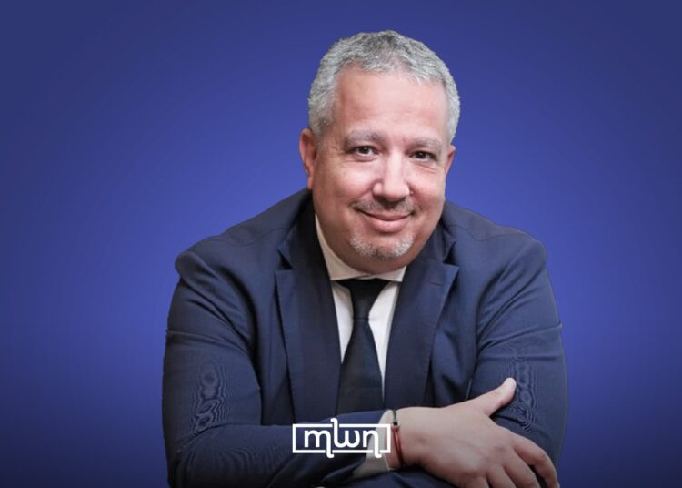 Alem holds degrees from KEDGE Business School and University College Dublin.