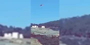 A young man successfully used a paraglider to enter Spain’s North African enclave of Ceuta from Morocco.