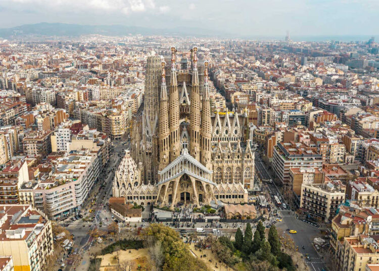 Moroccans in Second Place Among Foreign Property Buyers in Spain