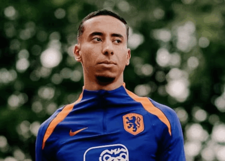 PSV Eindhoven defender Anass Salah-Eddine has officially changed his sporting nationality to represent Morocco