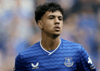 Everton believe a loan spell would provide regular minutes and accelerate Aznou's development.