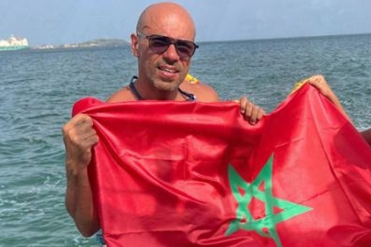 Marokkanischer Athlet stellt mit 25-stündigem Schwimmen bei Dakar einen ...