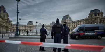 French Police Arrest Five More in Daring Louvre Jewel Heist