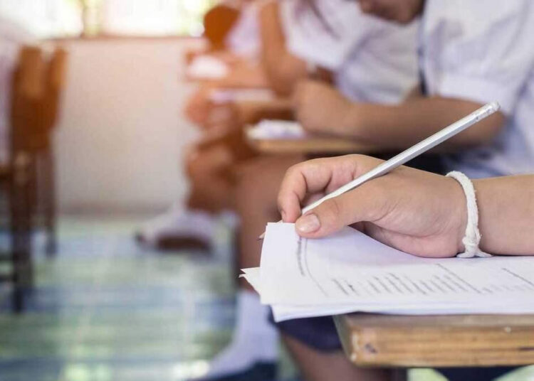Morocco Revises Teaching Exam Rules, Lifts Age Cap from 30 to 35