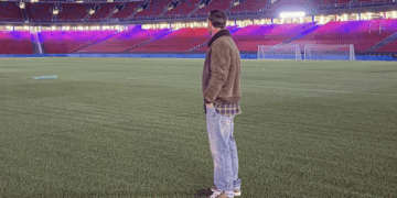 Lionel Messi made a surprise visit to Spotify Camp Nou late Sunday night, without informing anyone from FC Barcelona.