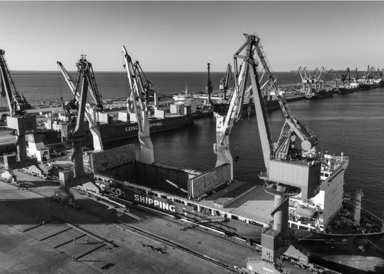 Morocco is set to receive its first shipment of 6,457 steel rails from China for the Kenitra-Marrakech high-speed railway project. Credit: Sina