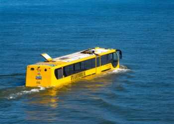 Rabat is preparing to introduce a pioneering tourism initiative with the acquisition of two amphibious buses.