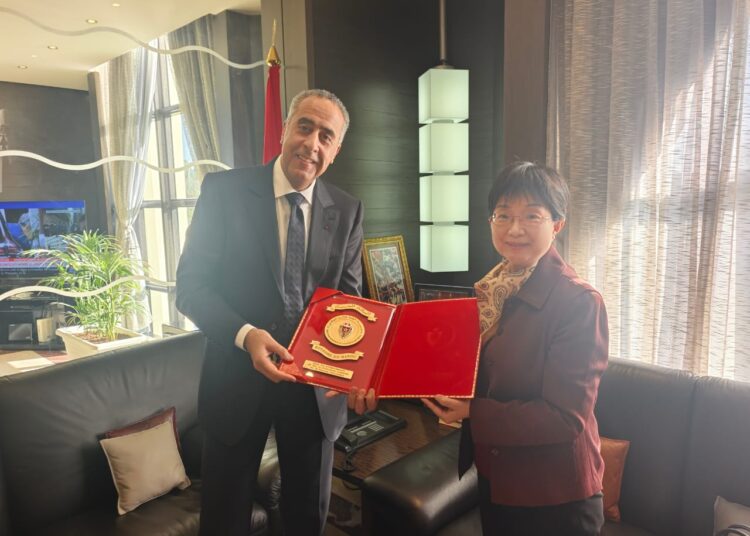 The Director General of National Security and Territorial Surveillance, Abdellatif Hammouchi, received on Monday the Ambassador of the People’s Republic of China to Rabat, Yo Jinsong, at his office in Rabat.