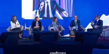 World Bank Urges Morocco to Remove Barriers Limiting Women’s Economic Role