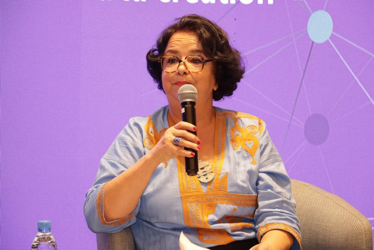 Akherbach: AI Fuels Disinformation as Legal Vacuum Threatens Media Trust