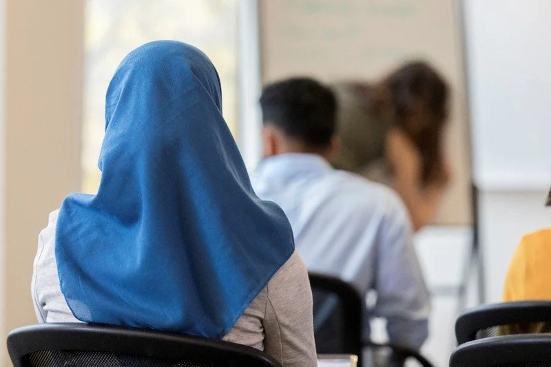 Austria Passes Headscarf Ban for Girls Under 14 Despite Constitutional Concerns