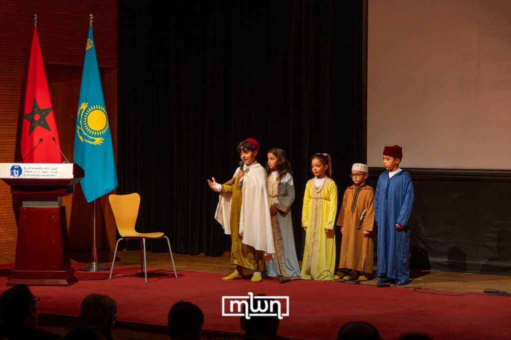 The ambassador commended the students’ efforts in showcasing both countries’ cultures, traditions, and visions for the future. 