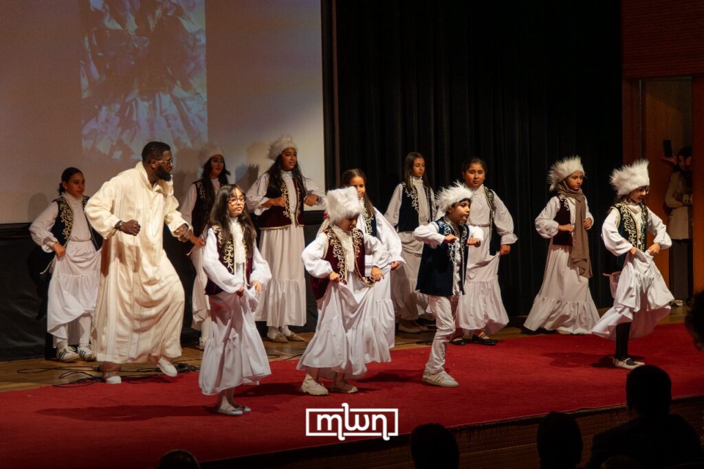 The ambassador commended the students’ efforts in showcasing both countries’ cultures, traditions, and visions for the future. 