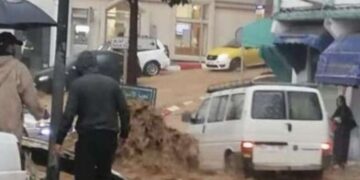 Torrential Rains Flood Tetouan Streets as Morocco Confronts Severe Weather