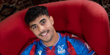 Spanish media report that Real Mallorca is looking to sign Moroccan defender Chadi Riad to strengthen their back line.