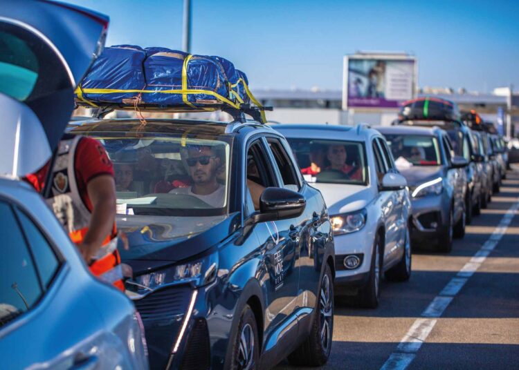 Thousands of Moroccan Dutch citizens are leaving the Netherlands, drawn not only by expanding economic opportunities in Morocco but also pushed by a social climate they increasingly describe as inhospitable.