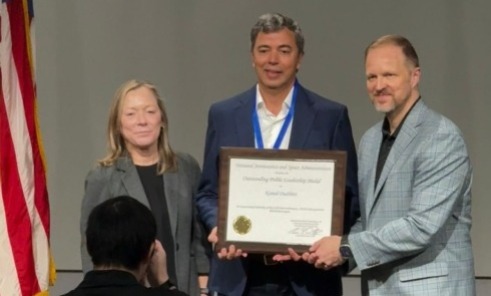 Moroccan Scientist Kamal Oudrhiri Receives NASA Leadership Medal