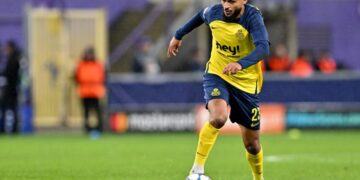 ‘Messi, Messi… Boufal… Messi’: Sofiane Boufal on the Only Stat Where He Beat Lionel Messi