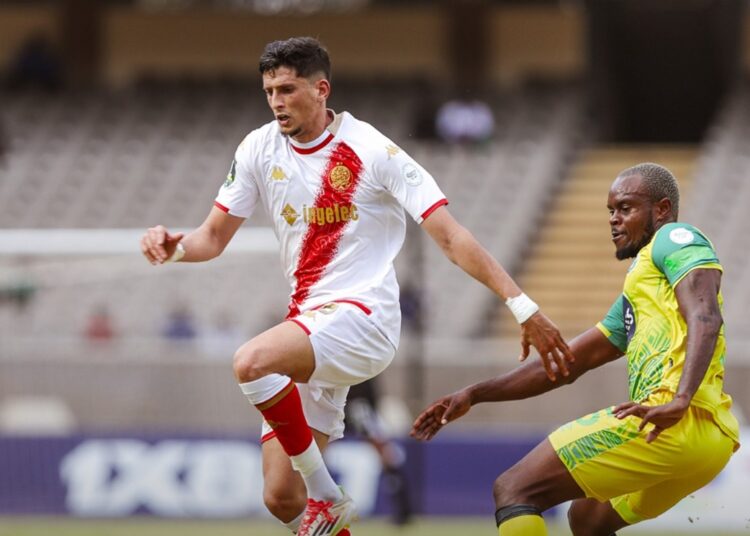 Wydad Casablanca moved a step closer to the CAF Confederation Cup quarterfinals after beating Nairobi United 1-0.