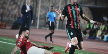 FAR Rabat secured qualification to the CAF Champions League quarterfinals after holding Al Ahly to a 0-0 draw.