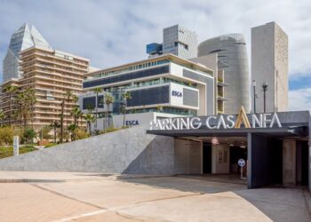 Casablanca’s Casa Anfa district officially opened a large underground parking facility on Thursday.