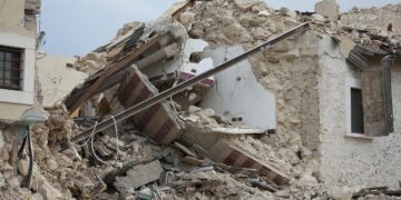 Deadly Landslide Reportedly Kills Three Near Larache After House Collapse