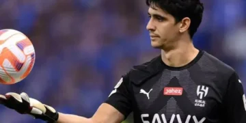 Al Deayea Names Bounou Greatest Goalkeeper in Al Hilal History