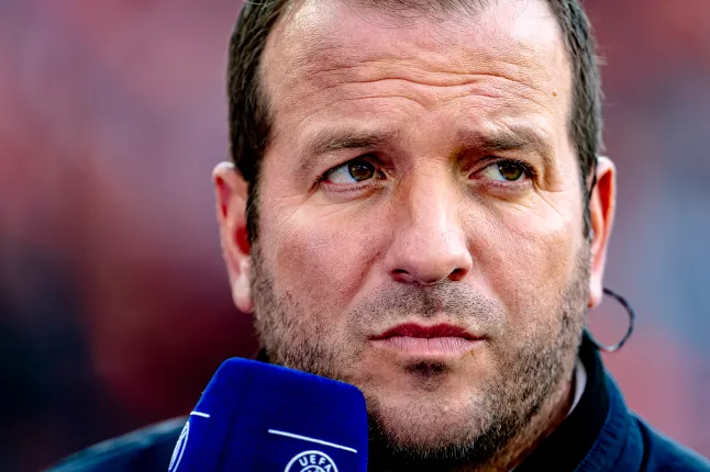 Van der Vaart Takes Swipe at Morocco’s Dual-National Strategy