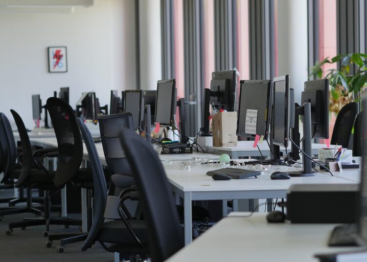 France Law Threatens Up to 50,000 Call Center Jobs in Morocco