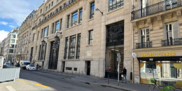 French Police Arrest Two More in Failed Bank of America Bomb Plot in Paris